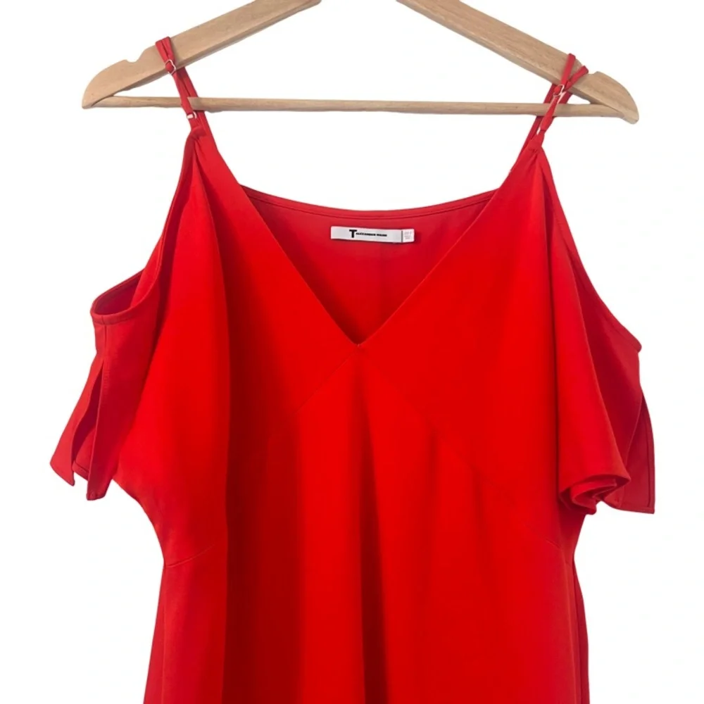 ALEXANDER WANG Cold Shoulder V Neck Crepe Midi Dress in Red Size 6